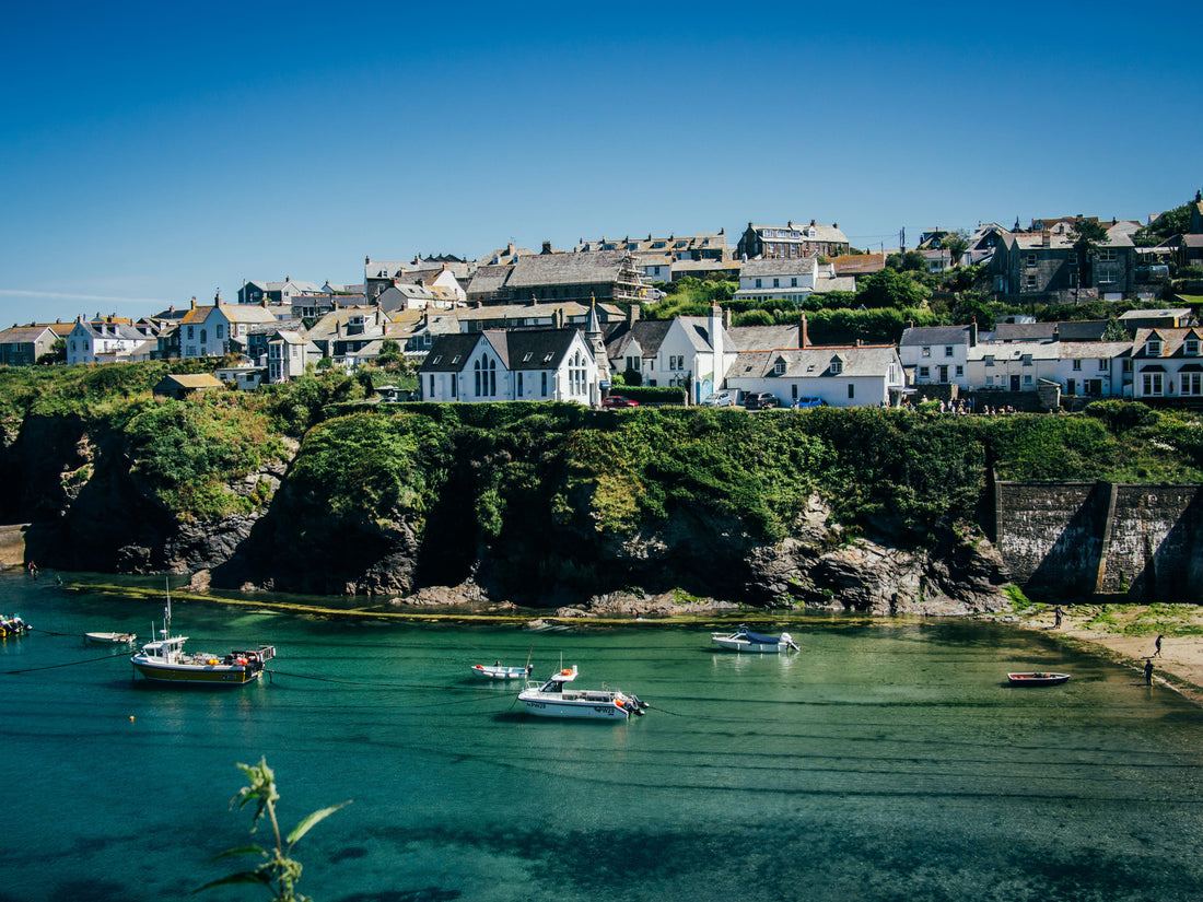 The Cornwall - Rock Salt and Driftwood