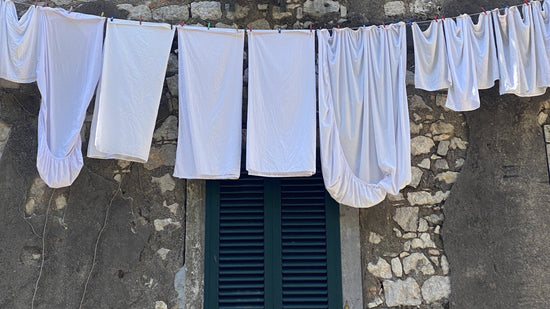 The Scent of Summer: Fresh Linens