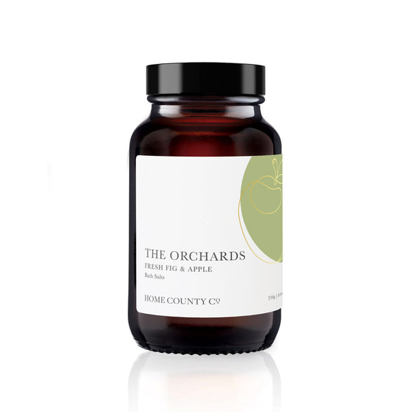 A 250g amber jar of dead sea bath salts scented with Fresh Fig and Apples.